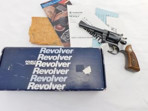 1990 Smith Wesson 34 22 Kit Gun In The Box
