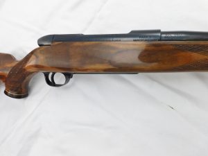 Weatherby Mark V Deluxe 270 Left Hand